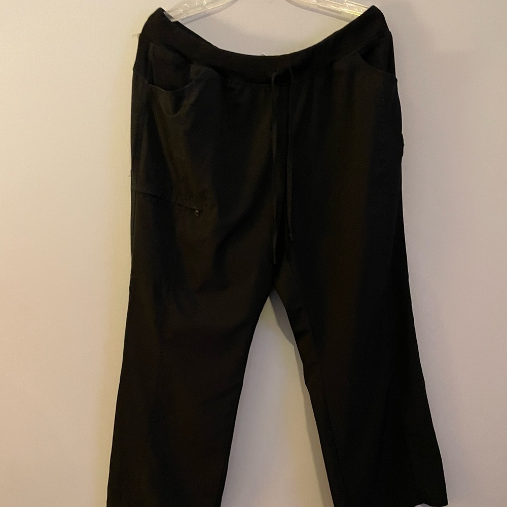 Womens Cherokee infinity stub bottoms petite